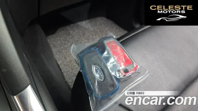 FORD 62.3 Limited 4WD 2022 — photo 31 sur 35
