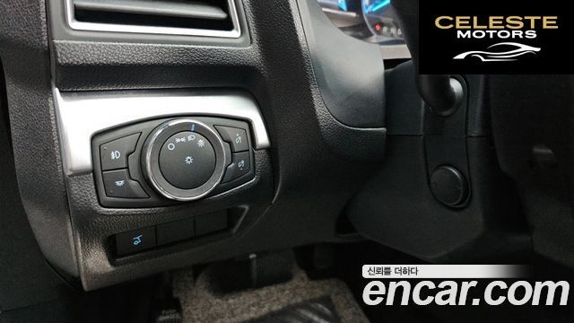 FORD 2.3 Limited 4WD 2019 — photo 30 sur 34