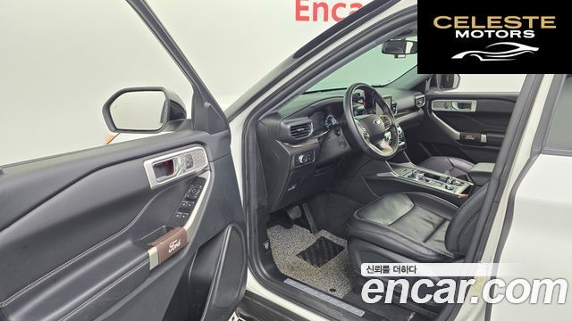 FORD 62.3 Limited 4WD 2022 — photo 13 sur 35