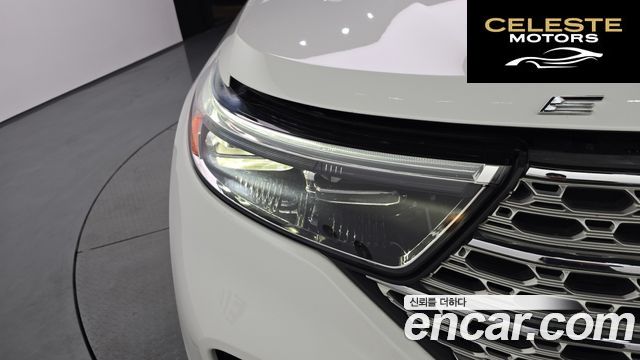 FORD 62.3 Limited 4WD 2022 — photo 8 sur 35