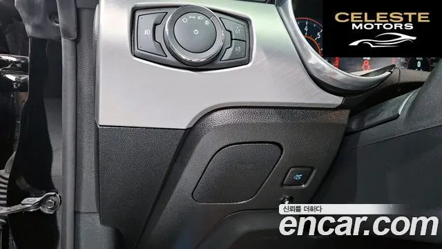FORD Coupé 2023 — photo 22 sur 36