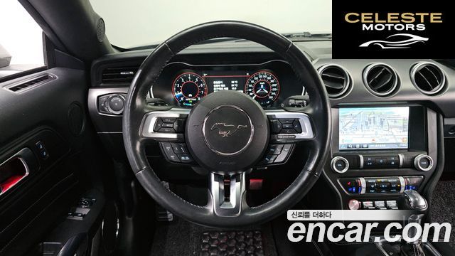 FORD Coupé 2020 — photo 18 sur 30