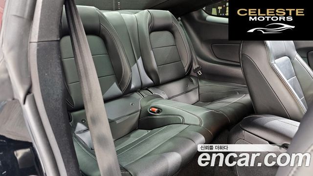 FORD Coupé 2023 — photo 16 sur 36