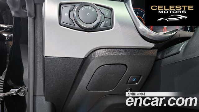 FORD Coupé 2023 — photo 22 sur 36