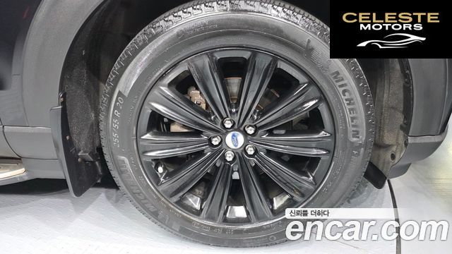 FORD 62.3 Limited 4WD 2020 — photo 7 sur 38