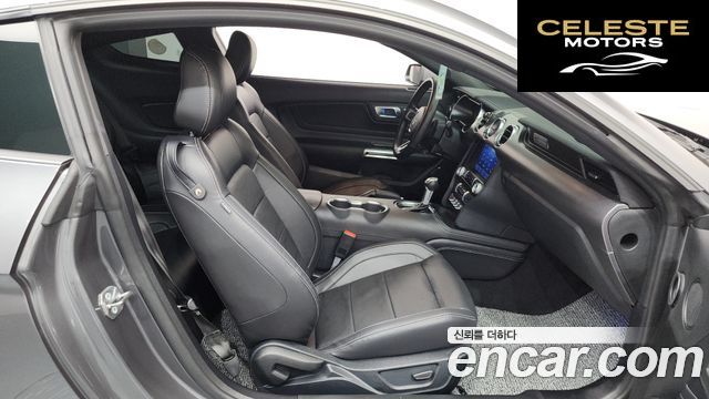 FORD Coupé 2021 — photo 16 sur 33