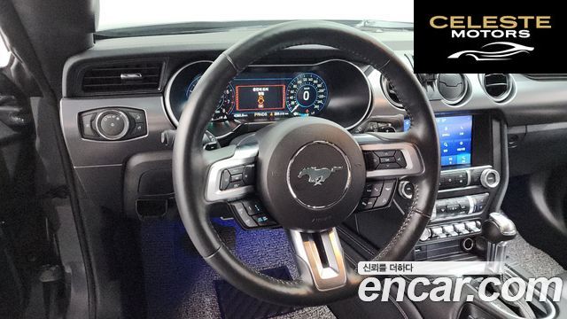 FORD Coupé 2021 — photo 19 sur 33