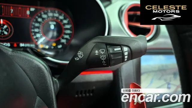 FORD Cabriolet 2021 — photo 25 sur 34