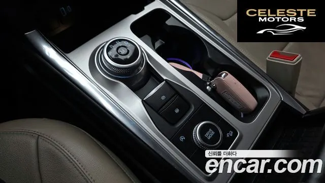 FORD 62.3 Limited 4WD 2020 — photo 12 sur 32