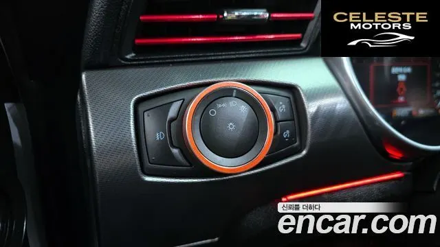FORD Cabriolet 2021 — photo 24 sur 34