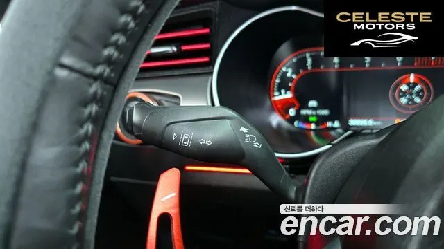 FORD Cabriolet 2021 — photo 26 sur 34