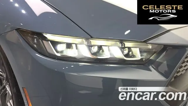 FORD 72.3 Premium Coupé 2024 — photo 7 sur 36