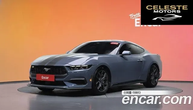 FORD 72.3 Premium Coupé 2024 — photo 30 sur 36
