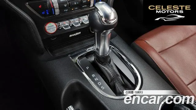 FORD Coupé 2017 — photo 12 sur 31