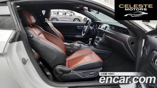 FORD Coupé 2017 — photo 17 sur 31