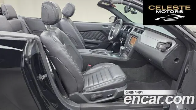 FORD Cabriolet 2012 — photo 11 sur 20