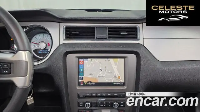 FORD Cabriolet 2012 — photo 14 sur 20