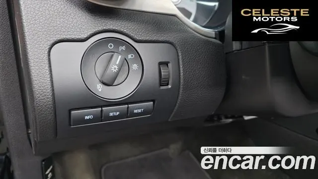 FORD Cabriolet 2012 — photo 18 sur 20