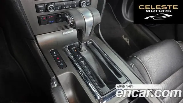 FORD Cabriolet 2012 — photo 9 sur 20