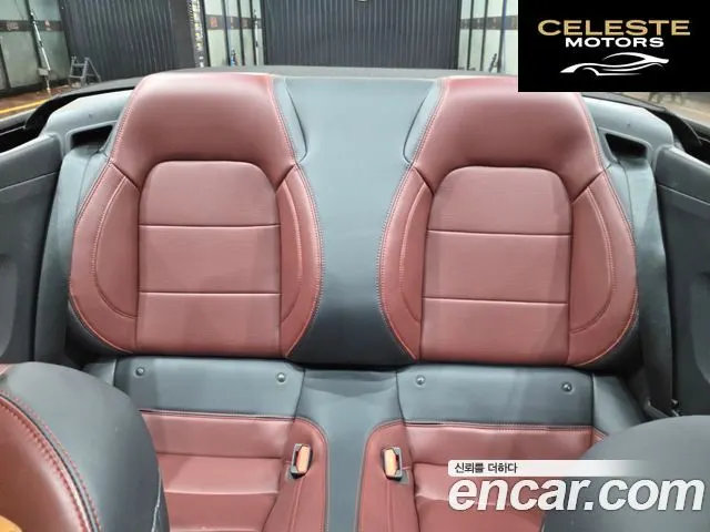 FORD 72.3 Premium Cabriolet 2024 — photo 9 sur 19