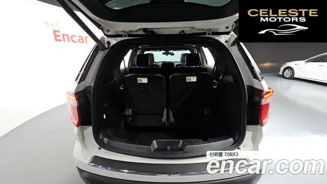 FORD 2.3 Limited 4WD 2018 — photo 27 sur 30