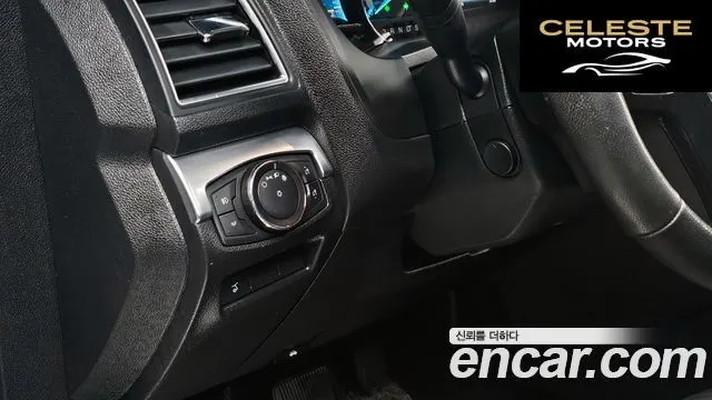 FORD 2.3 Limited 4WD 2018 — photo 22 sur 31