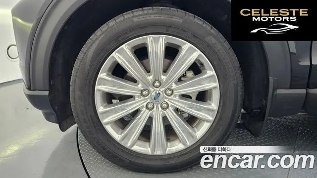 FORD 62.3 Limited 4WD 2020 — photo 5 sur 36