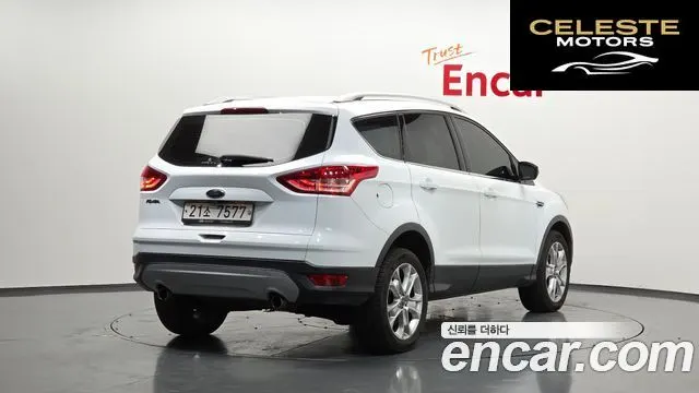 FORD 22.0 2016 — photo 2 sur 20