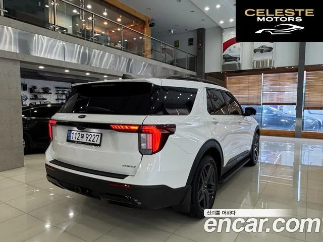FORD 62.3 ST-Line 4WD 2025 — photo 2 sur 26