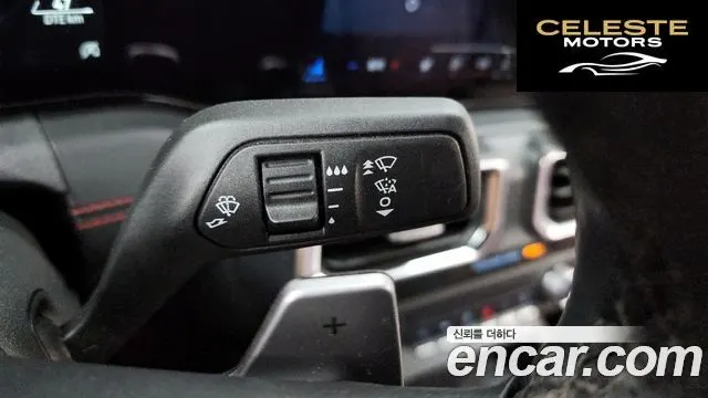FORD 72.3 Premium Coupé 2024 — photo 18 sur 20