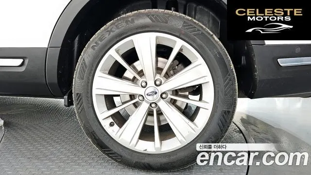 FORD 2.3 Limited 4WD 2018 — photo 7 sur 30