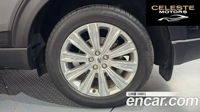FORD 62.3 Limited 4WD 2020 — photo 7 sur 36