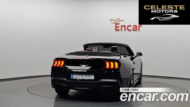 FORD 72.3 Premium Cabriolet 2024 — photo 3 sur 37
