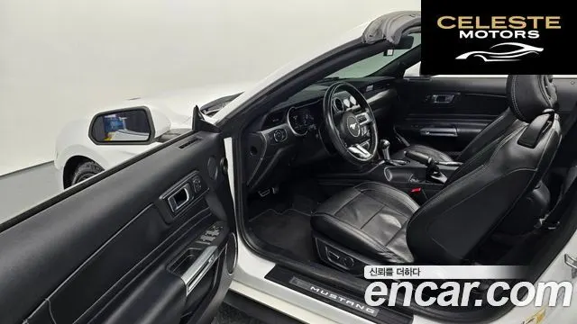FORD Cabriolet 2018 — photo 11 sur 20
