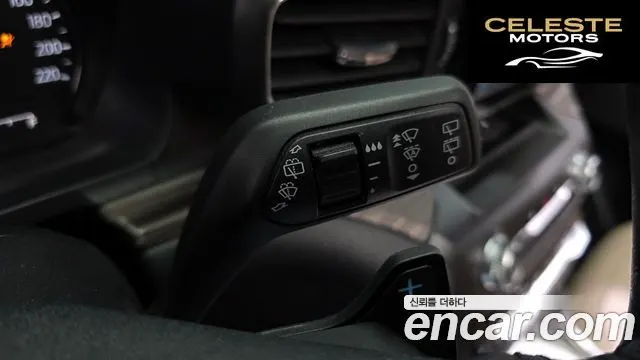 FORD 62.3 Limited 4WD 2020 — photo 24 sur 32