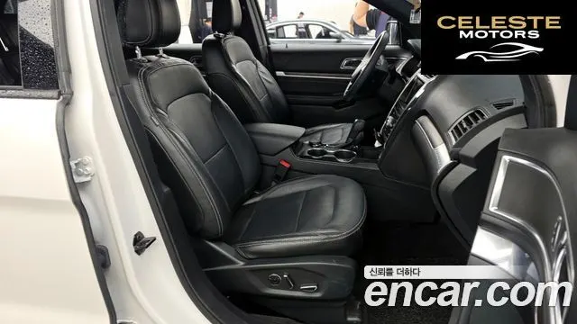 FORD 2.3 Limited 4WD 2018 — photo 17 sur 32