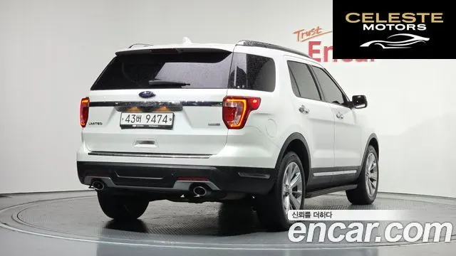 FORD 2.3 Limited 4WD 2018 — photo 2 sur 32