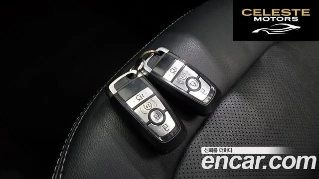 FORD 2.3 Limited 4WD 2018 — photo 17 sur 20