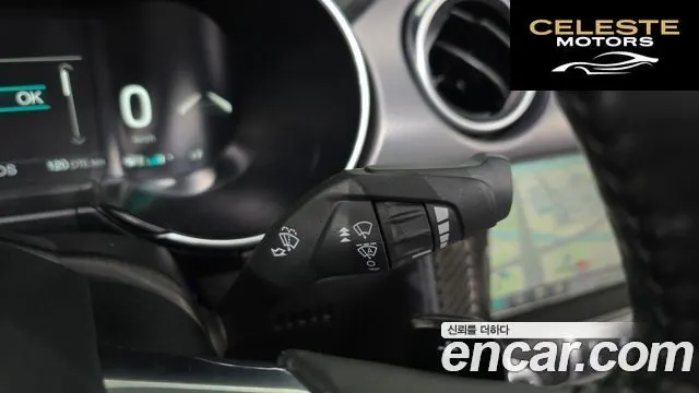 FORD Cabriolet 2021 — photo 28 sur 31
