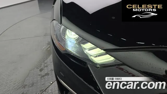FORD Cabriolet 2021 — photo 8 sur 31