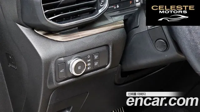FORD 62.3 Limited 4WD 2022 — photo 19 sur 38