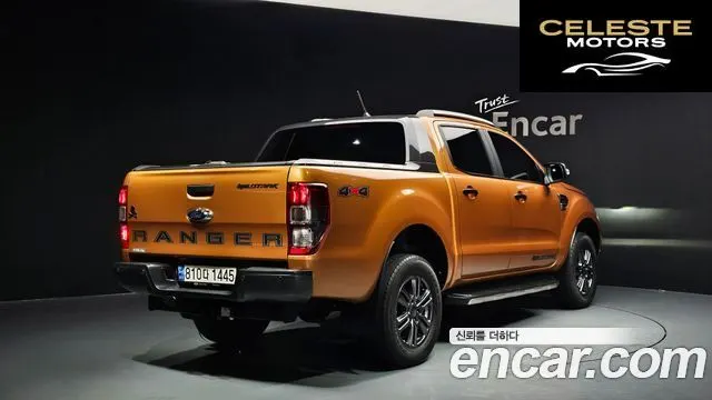 FORD 32.0 2022 — photo 2 sur 26