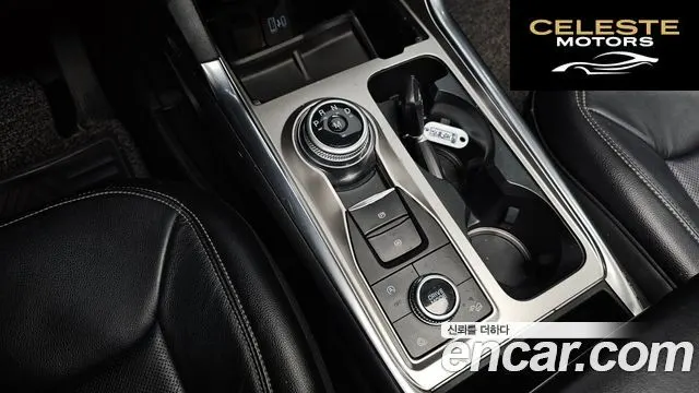 FORD 62.3 Limited 4WD 2020 — photo 12 sur 33