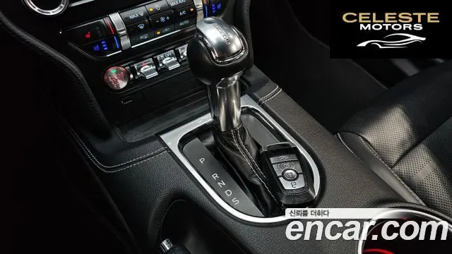 FORD Coupé 2019 — photo 12 sur 31