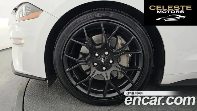 FORD Coupé 2019 — photo 5 sur 31
