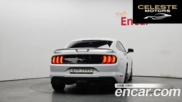 FORD Coupé 2019 — photo 4 sur 31