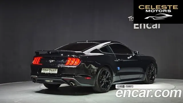 FORD Coupé 2018 — photo 2 sur 20