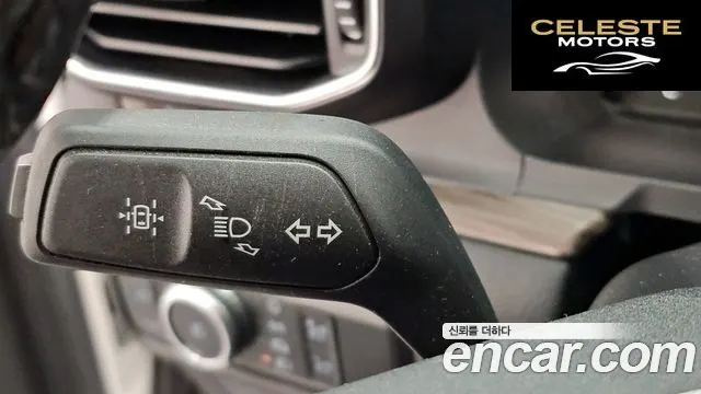 FORD 62.3 Limited 4WD 2022 — photo 28 sur 33