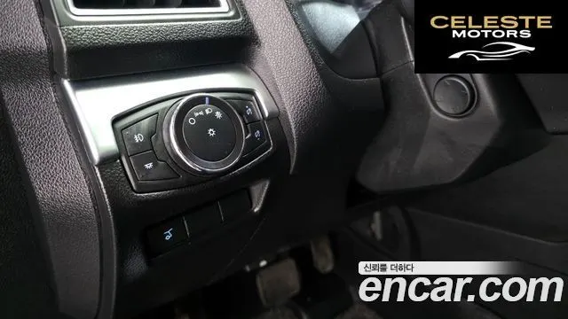 FORD 2.3 Limited 4WD 2018 — photo 17 sur 20