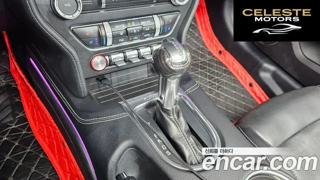 FORD GT Cabriolet 2019 — photo 12 sur 30